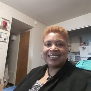 Meet your Posher, Vickie
